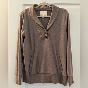 Banana Republic sweater - Size Large